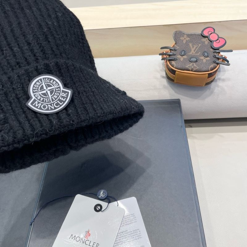 Moncler Caps